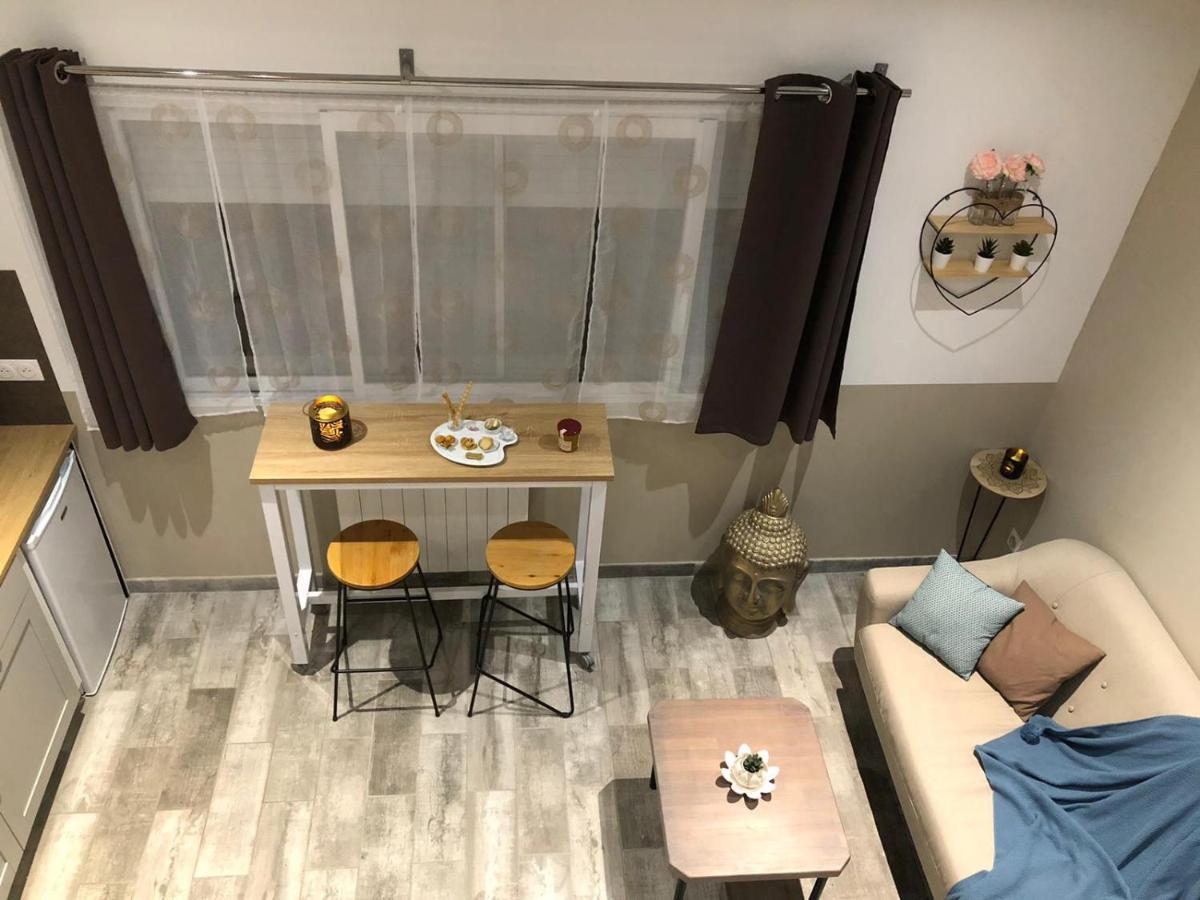 Esprit Zen En Provence Studio Spa Privatif Cheval-Blanc Exteriör bild